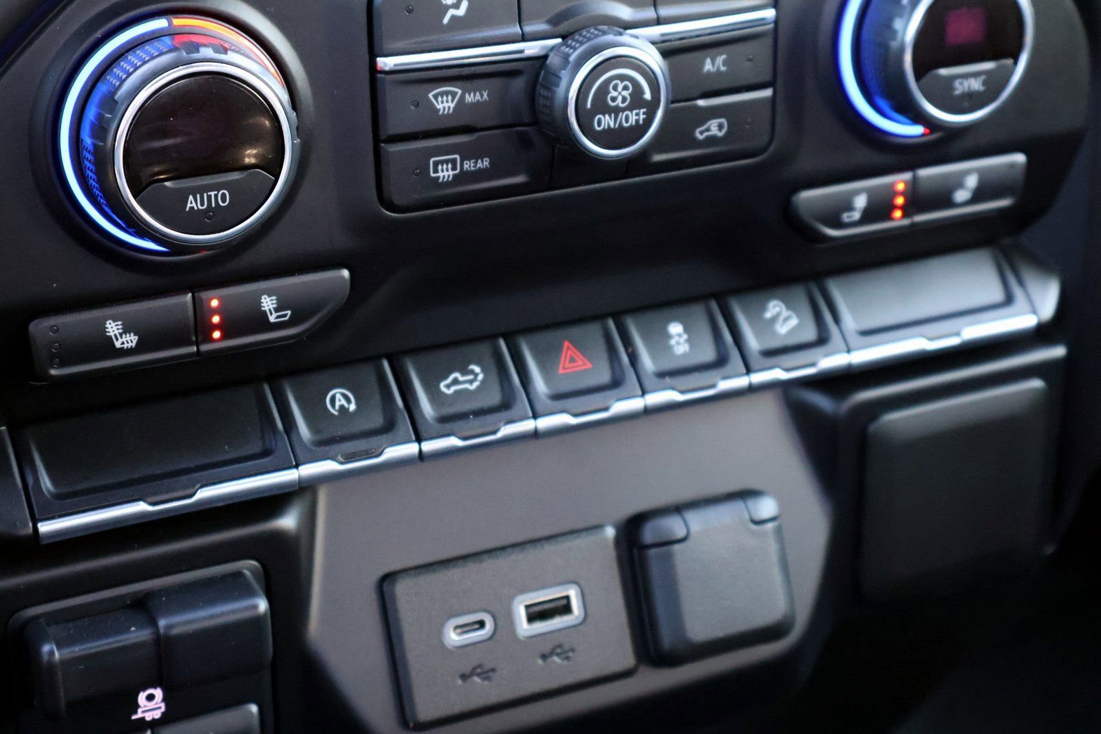 Used 2021 Chevrolet Silverado 1500 RST image 29