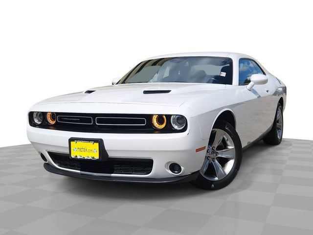 Used 2021 Dodge Challenger SXT w/ Driver Convenience Group image 1