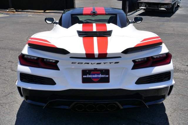 Used 2023 Chevrolet Corvette Z06 RWD image 8