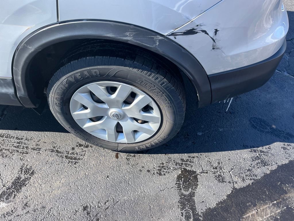 Used 2019 Nissan Rogue Sport S image 32