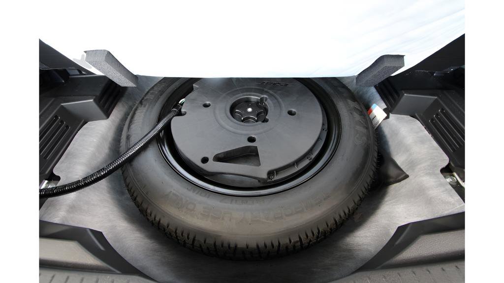 Used 2023 Nissan Rogue SL w/ SL Premium Package image 32