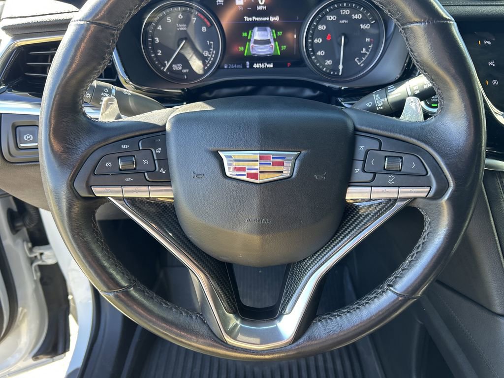 Used 2023 Cadillac XT6 Sport w/ Technology Package image 28