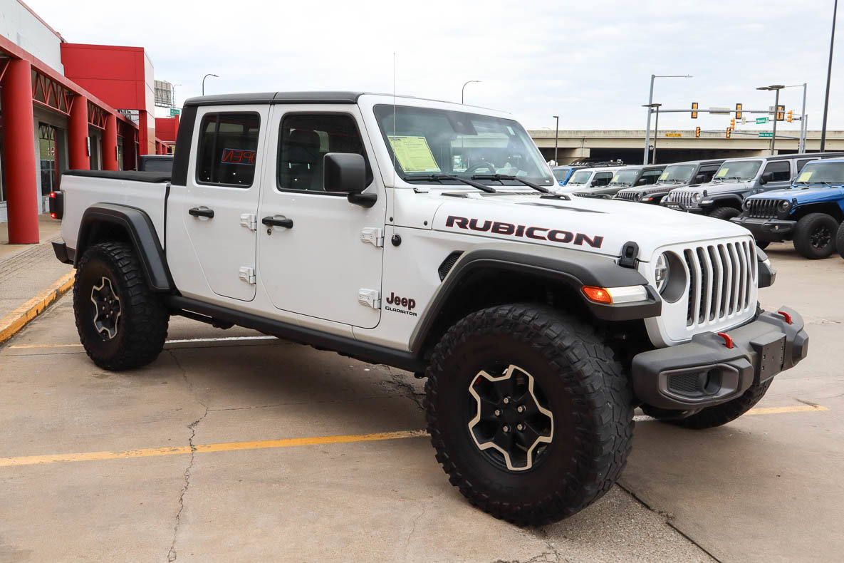 Used 2020 Jeep Gladiator Rubicon AWD/4WD image 4