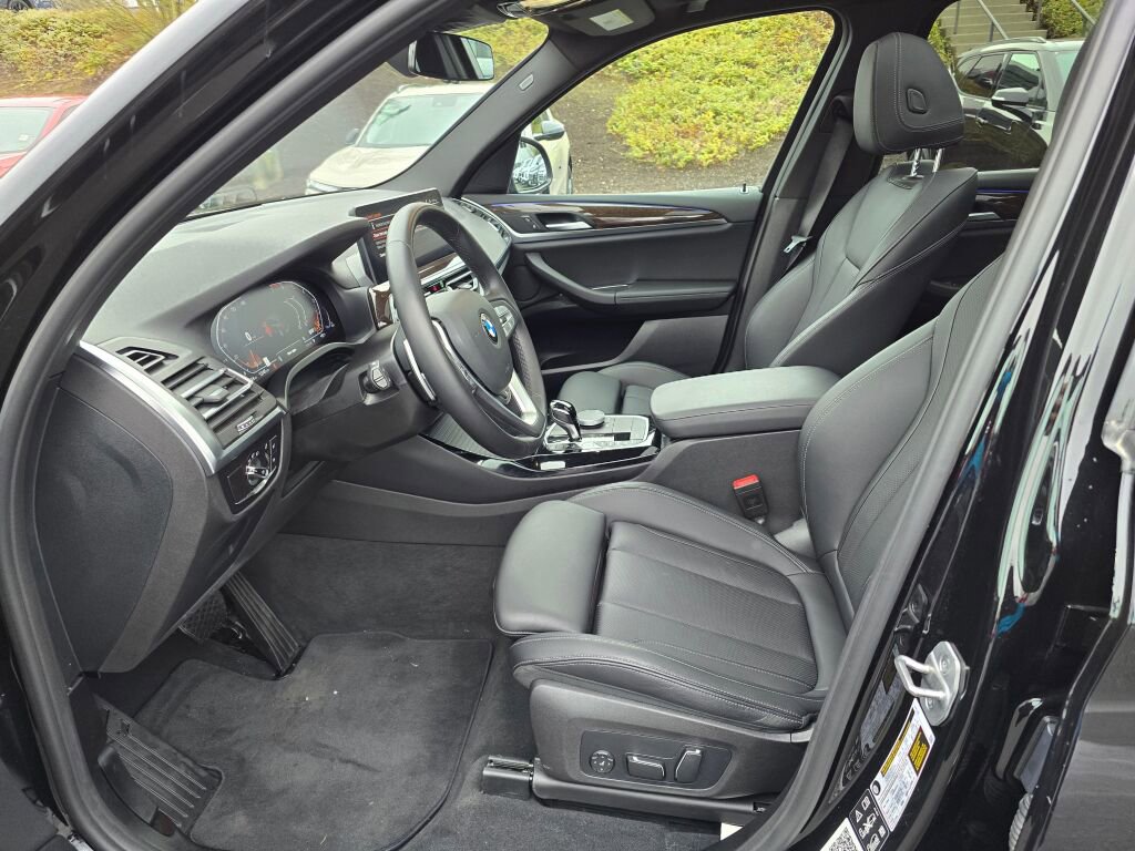 Used 2024 BMW X3 xDrive30i image 21