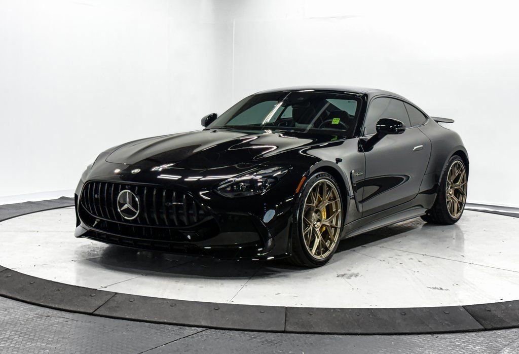 Used 2025 Mercedes-Benz AMG GT 63 image 3