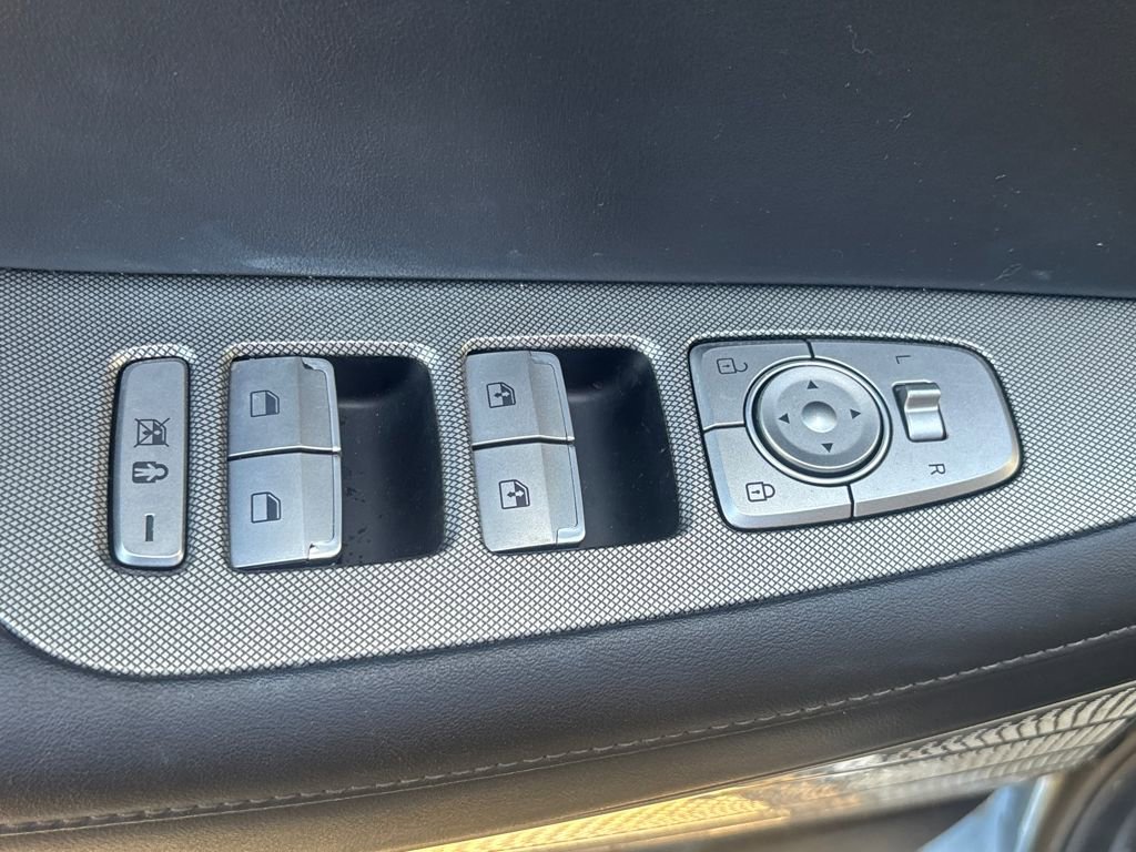 Used 2021 Hyundai Palisade Limited image 7