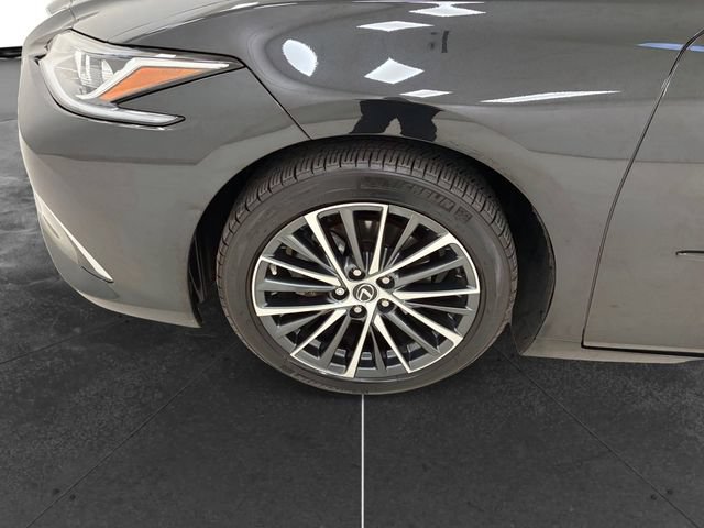 Used 2023 Lexus ES 350 w/ Protection Package (P2) FWD image 9