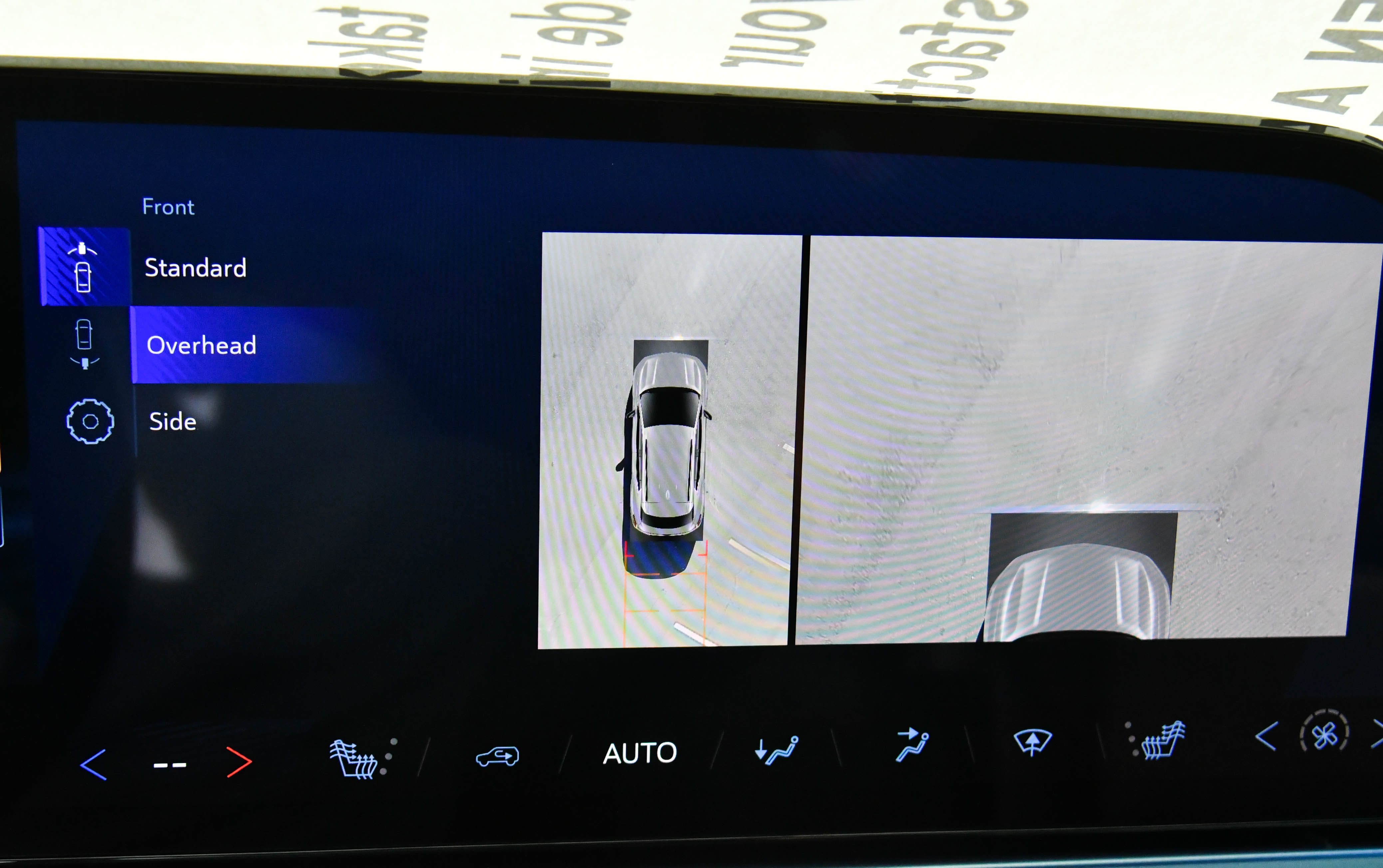 Used 2025 Chevrolet Equinox EV LT w/ Convenience Package FWD image 24