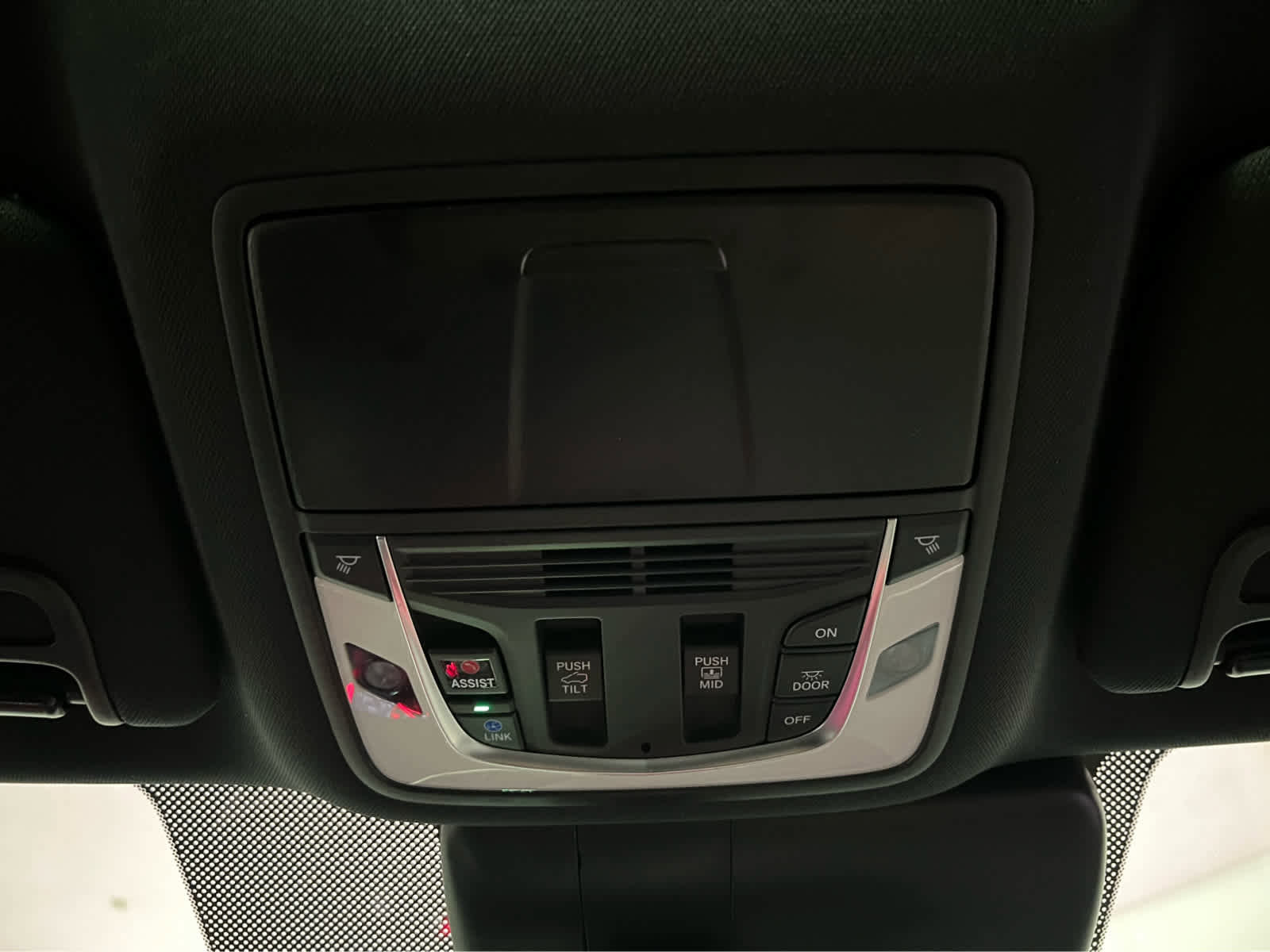 Used 2025 Acura RDX A-Spec image 15