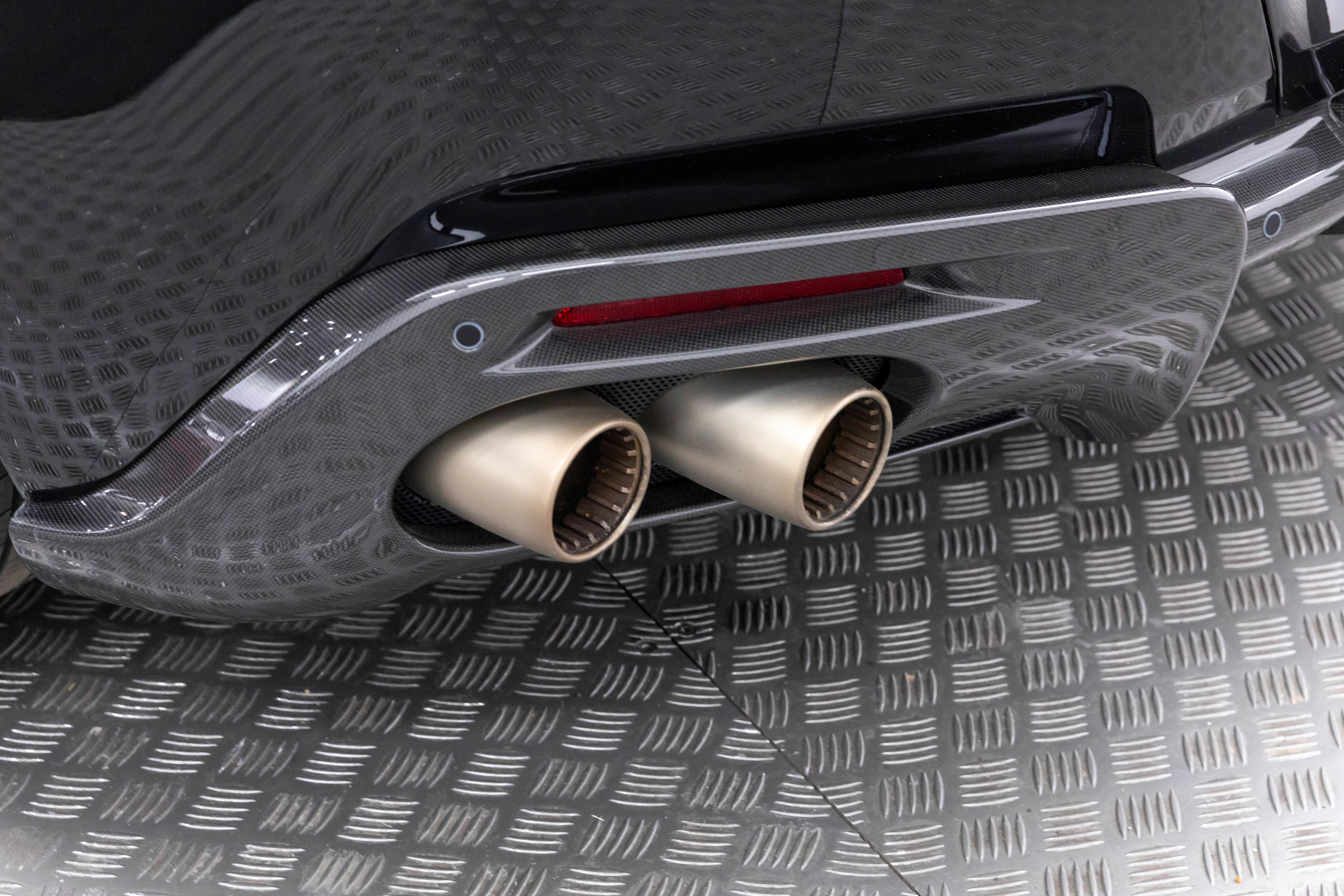 Certified 2021 Ferrari Roma image 17