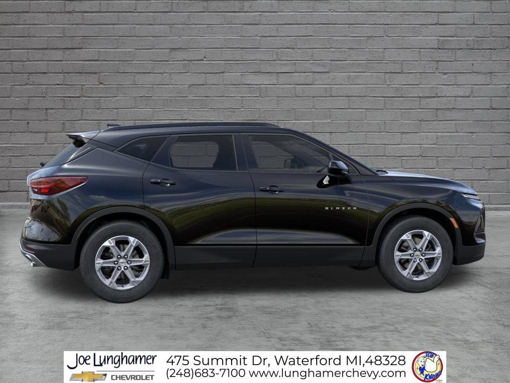 New 2026 Chevrolet Blazer LT w/ Convenience Package FWD image 5