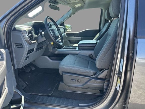 Used 2025 Ford F150 XLT w/ Equipment Group 301A Standard AWD/4WD image 3