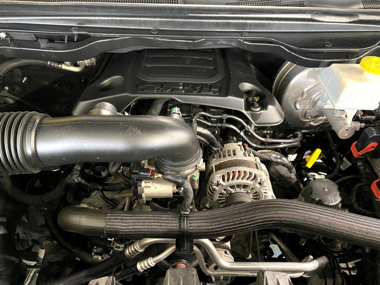 Used 2019 RAM 1500 Limited image 31