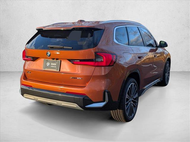 Used 2025 BMW X1 xDrive28i AWD/4WD image 2