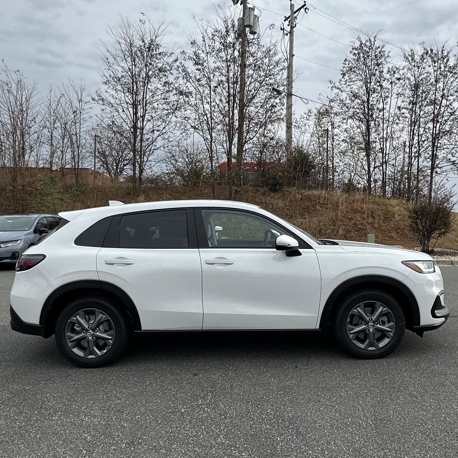 New 2026 Honda HR-V LX image 6