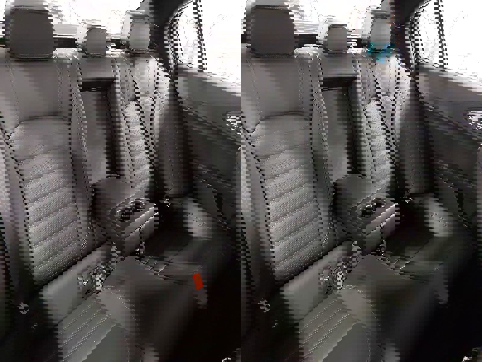 Used 2024 Alfa Romeo Giulia Sprint image 12