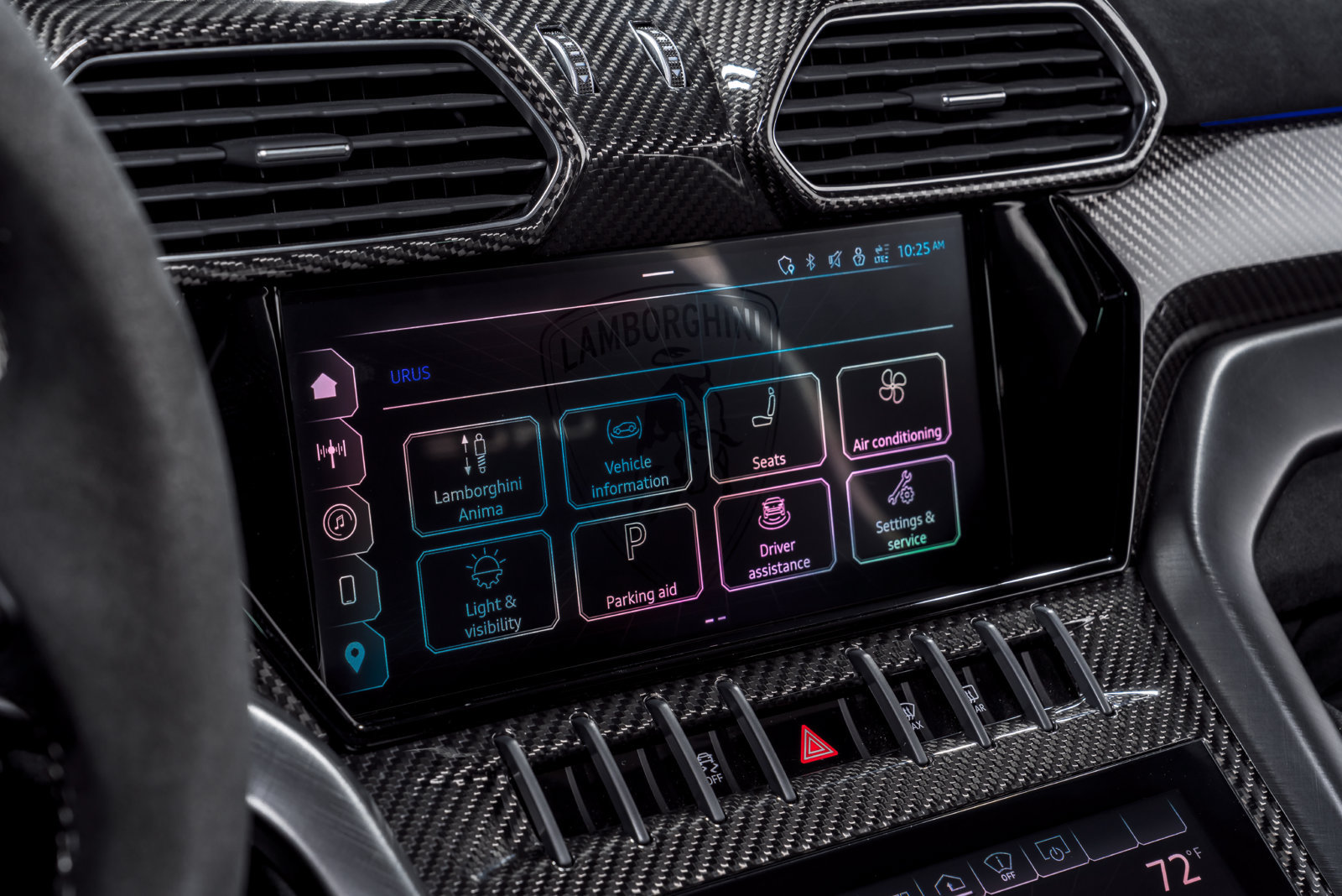 Used 2023 Lamborghini Urus Performante AWD/4WD image 26