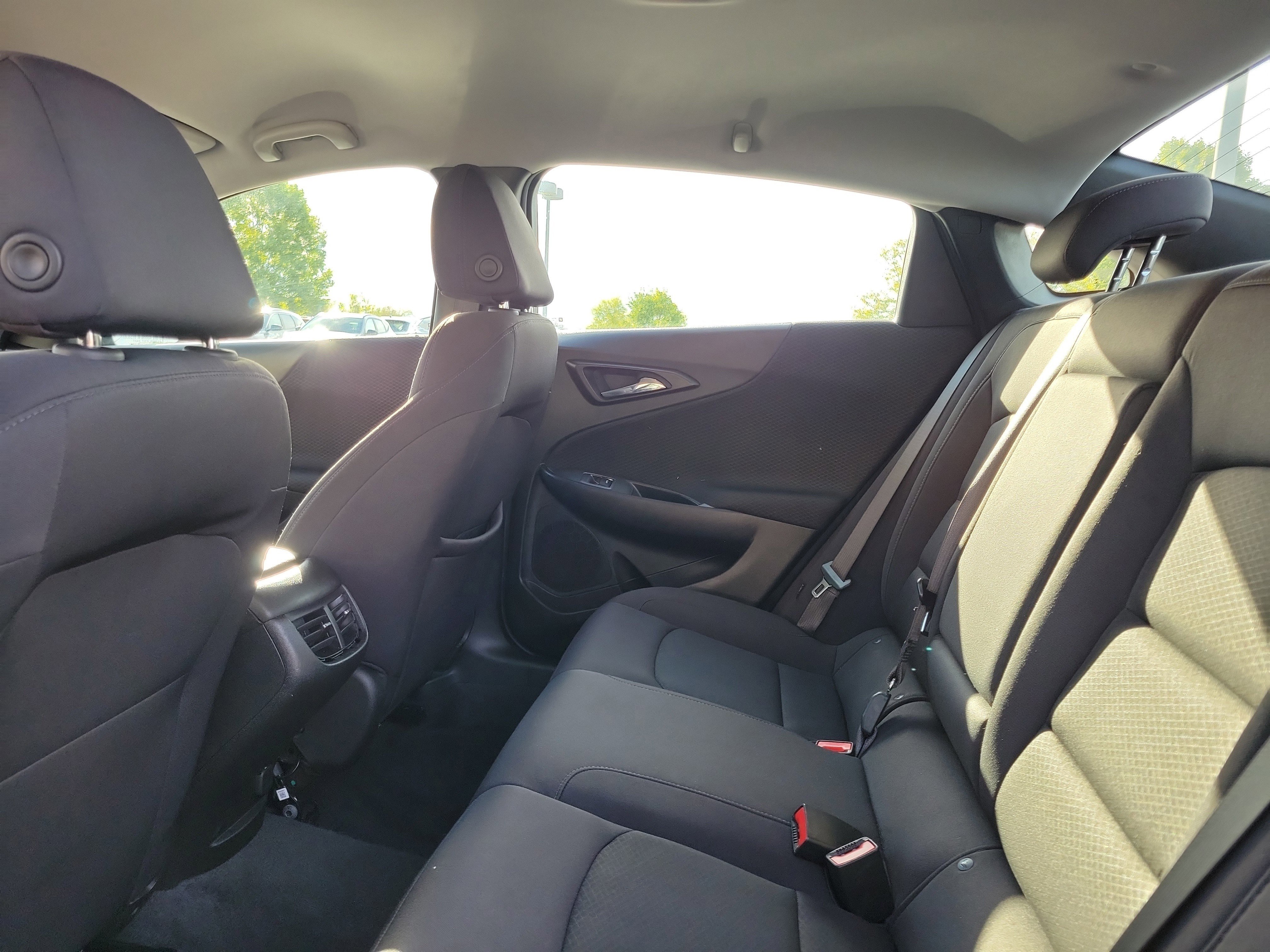 Used 2024 Chevrolet Malibu LT image 11