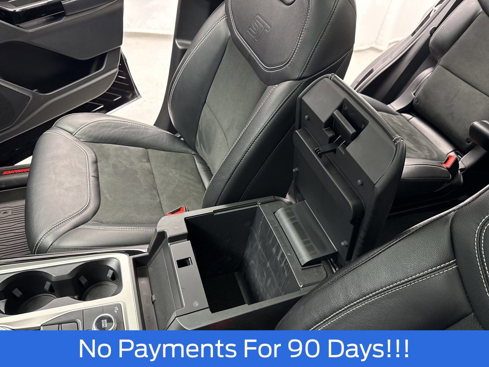 Used 2023 Ford Explorer ST image 22