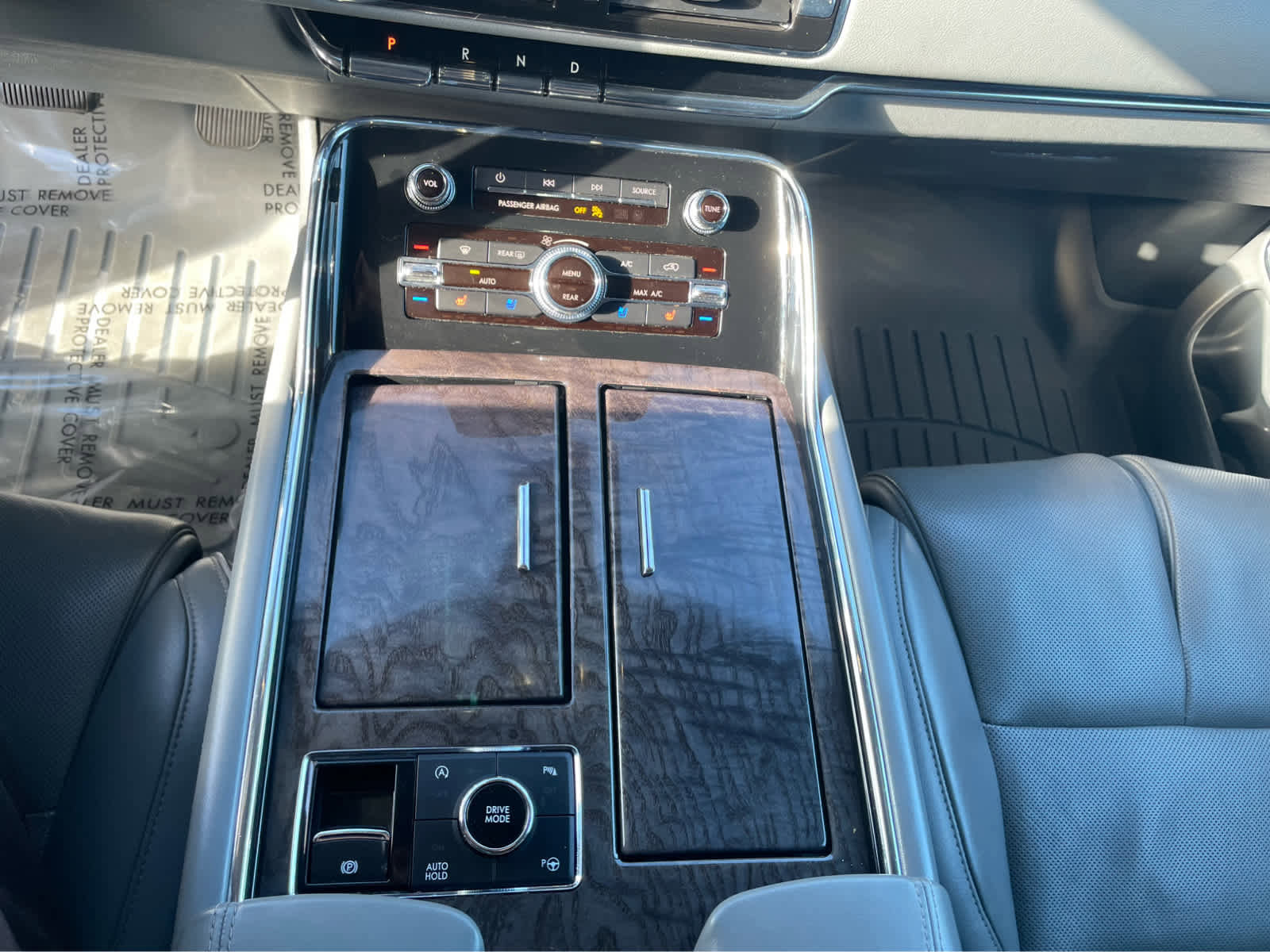 Used 2018 Lincoln Navigator Reserve w/ Technology Package image 27