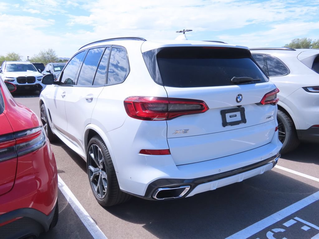 Used 2019 BMW X5 xDrive40i w/ M Sport Package AWD/4WD image 3