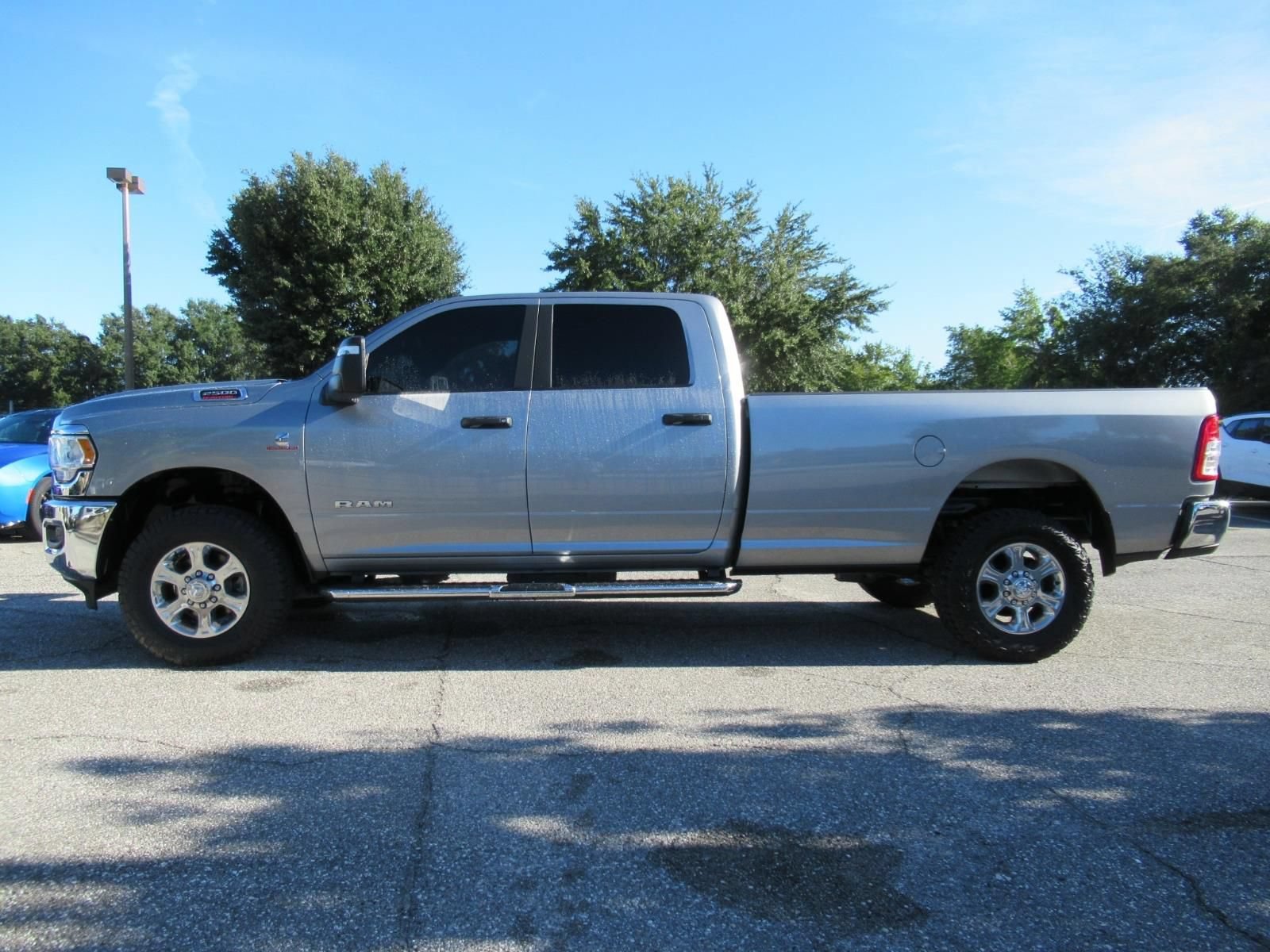 Used 2024 RAM 2500 Big Horn AWD/4WD image 4