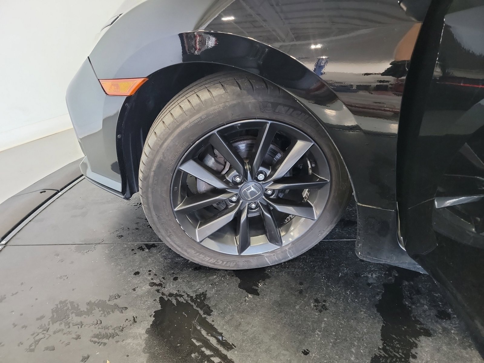 Used 2020 Honda Civic EX image 30