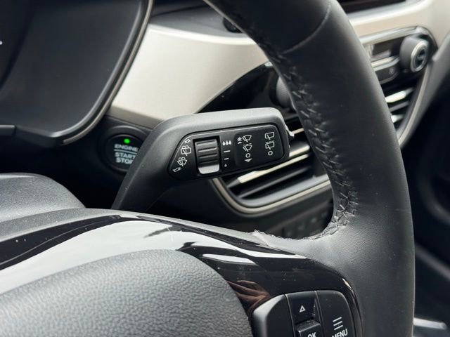 Used 2022 Ford Escape SE w/ Convenience Package image 26