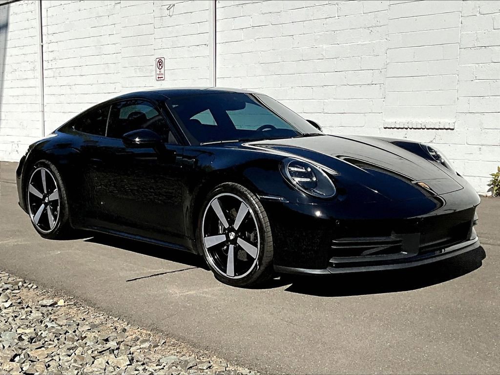 Certified 2025 Porsche 911 Carrera image 7