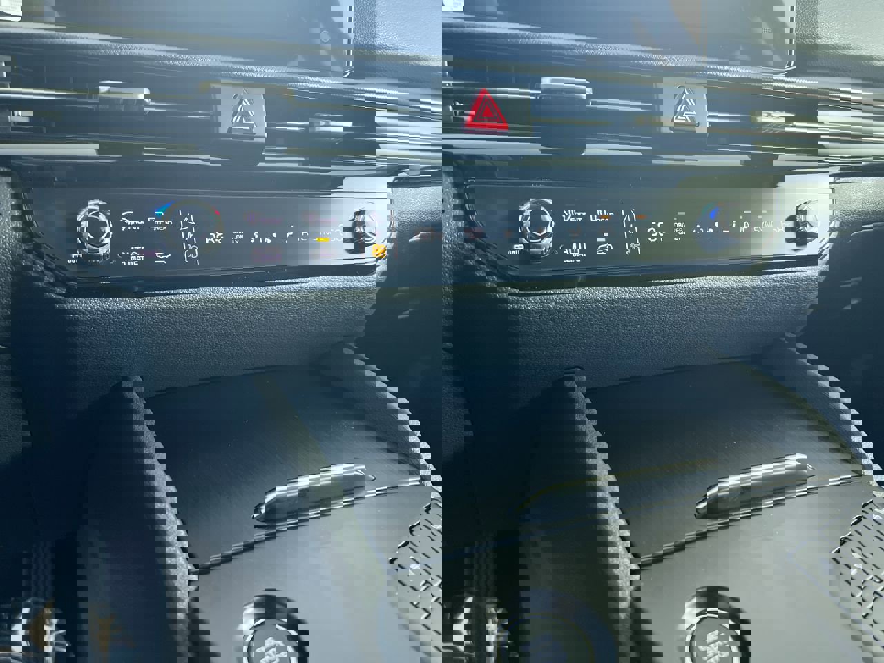 New 2026 Kia Sportage S image 25