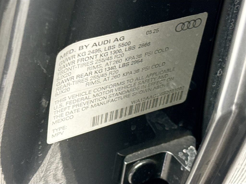 Used 2025 Audi Q5 Premium Plus w/ Premium Plus AWD/4WD image 34