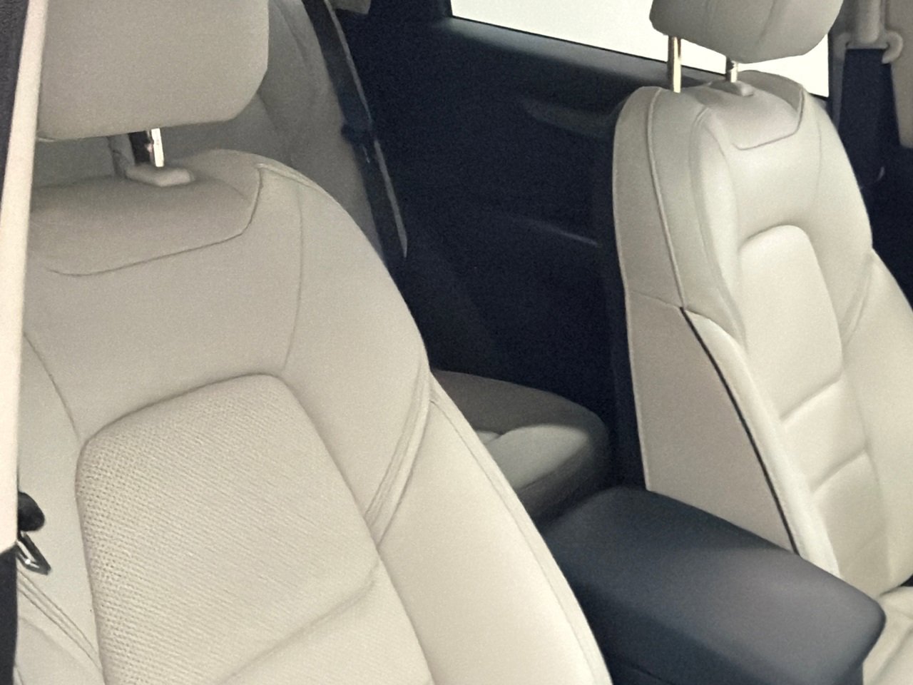 Certified 2025 MAZDA CX-5 AWD 2.5 S w/ Preferred Package image 11