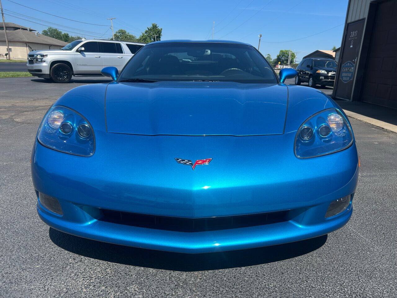 Used 2010 Chevrolet Corvette Coupe w/ 1LT RWD image 46