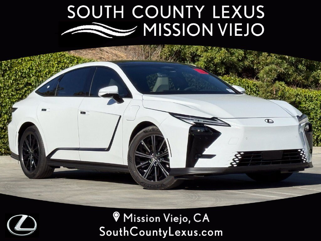 Used 2026 Lexus ES 350e w/ Convenience Package