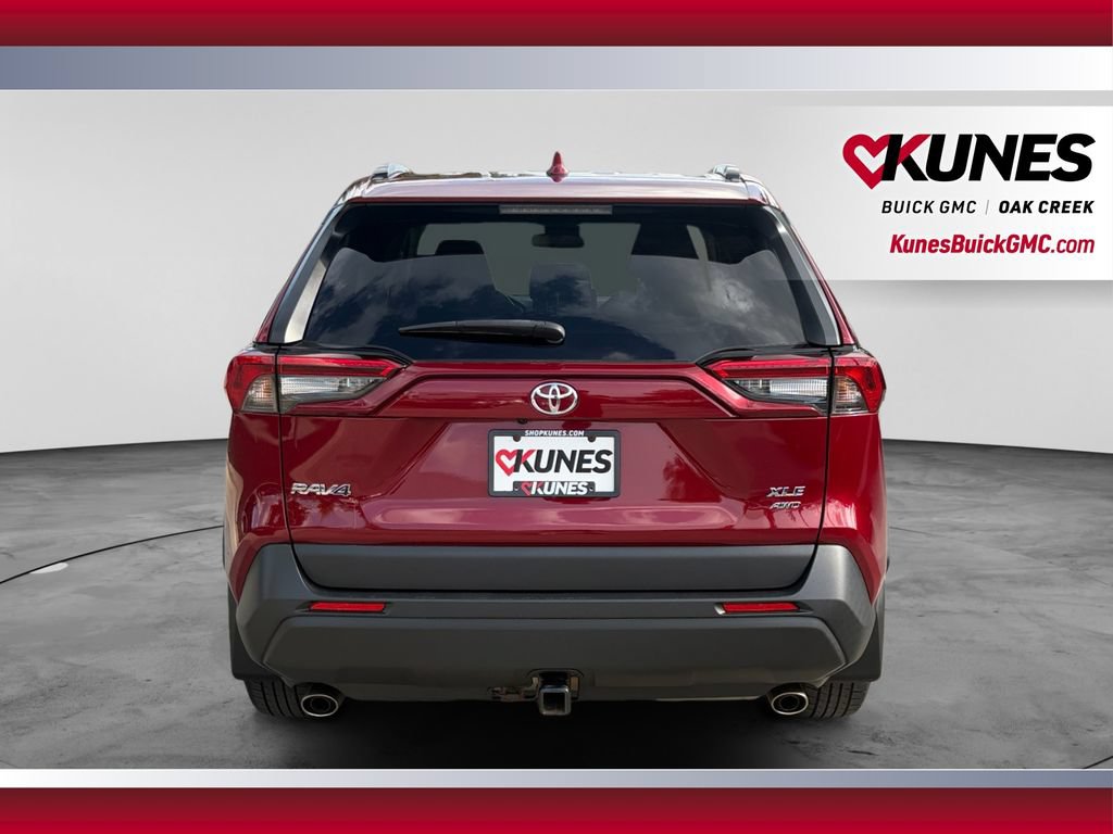 Used 2022 Toyota RAV4 XLE w/ Convenience Package AWD/4WD image 9
