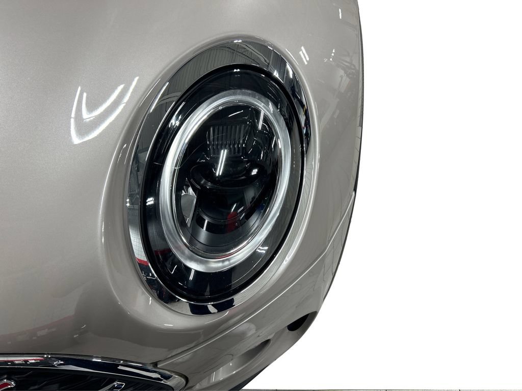 Used 2024 MINI Cooper Clubman S w/ Signature Upholstery Package AWD/4WD image 31
