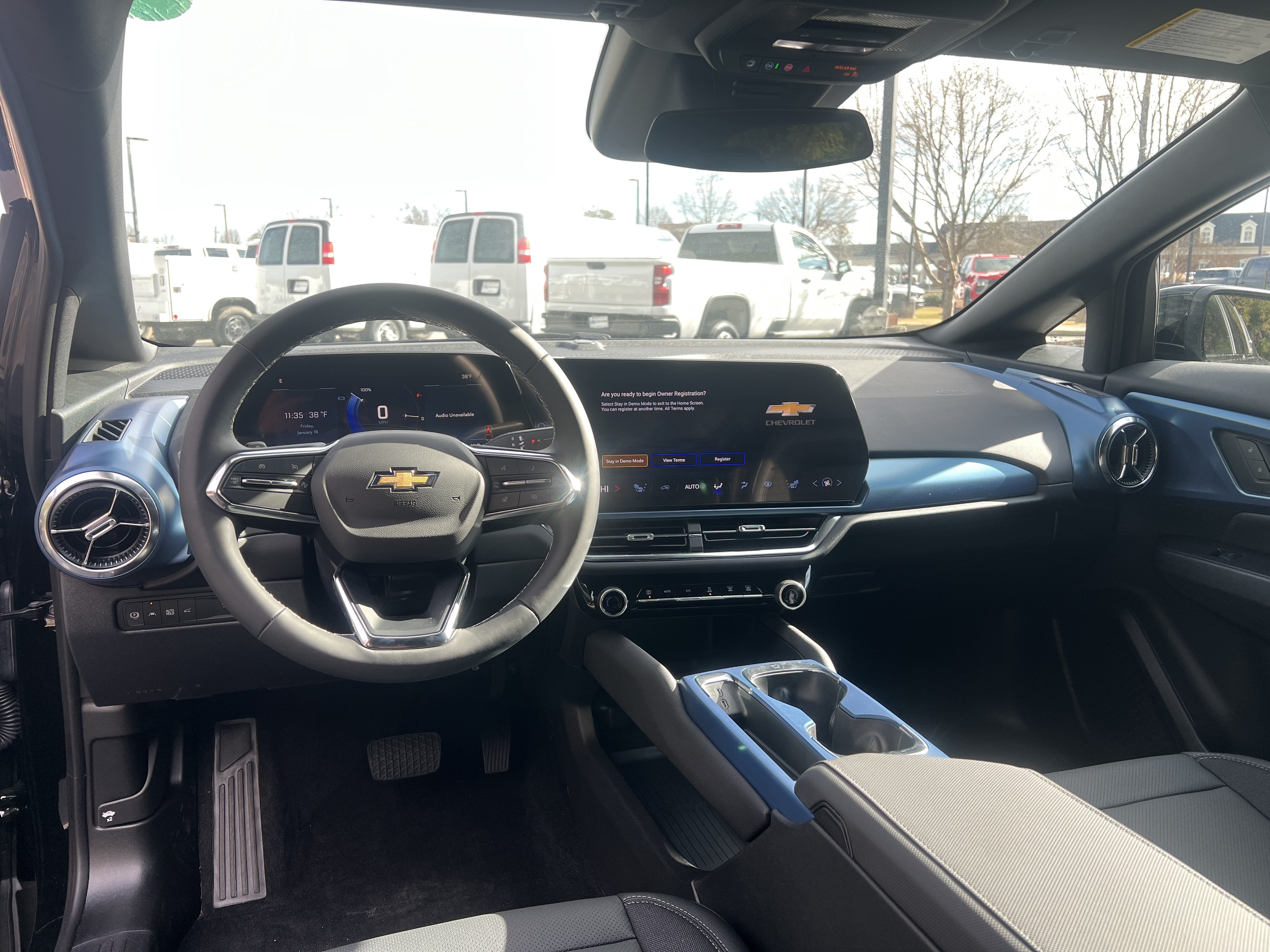 New 2026 Chevrolet Equinox EV LT AWD/4WD image 33