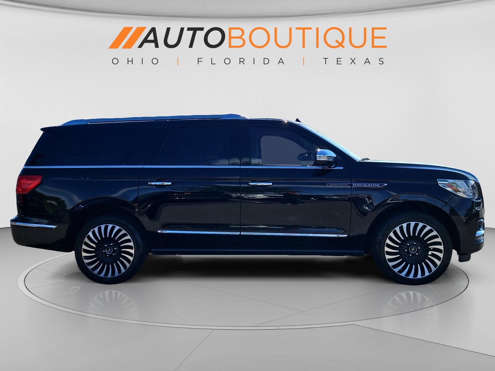 Used 2018 Lincoln Navigator L Black Label w/ Cargo Package AWD/4WD image 7