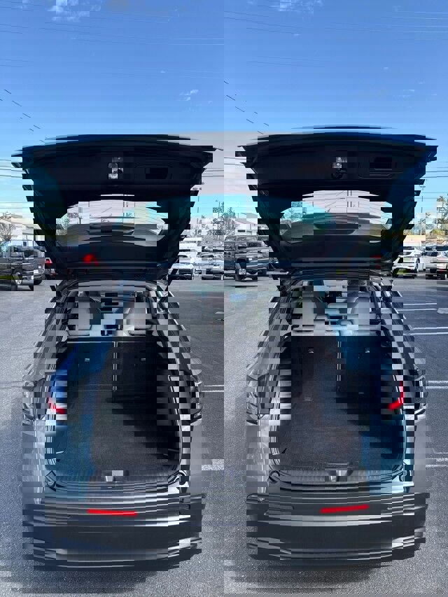 Used 2023 Honda HR-V LX image 14