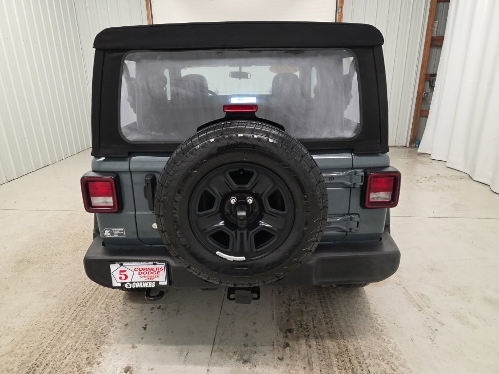 Used 2024 Jeep Wrangler Sport image 4