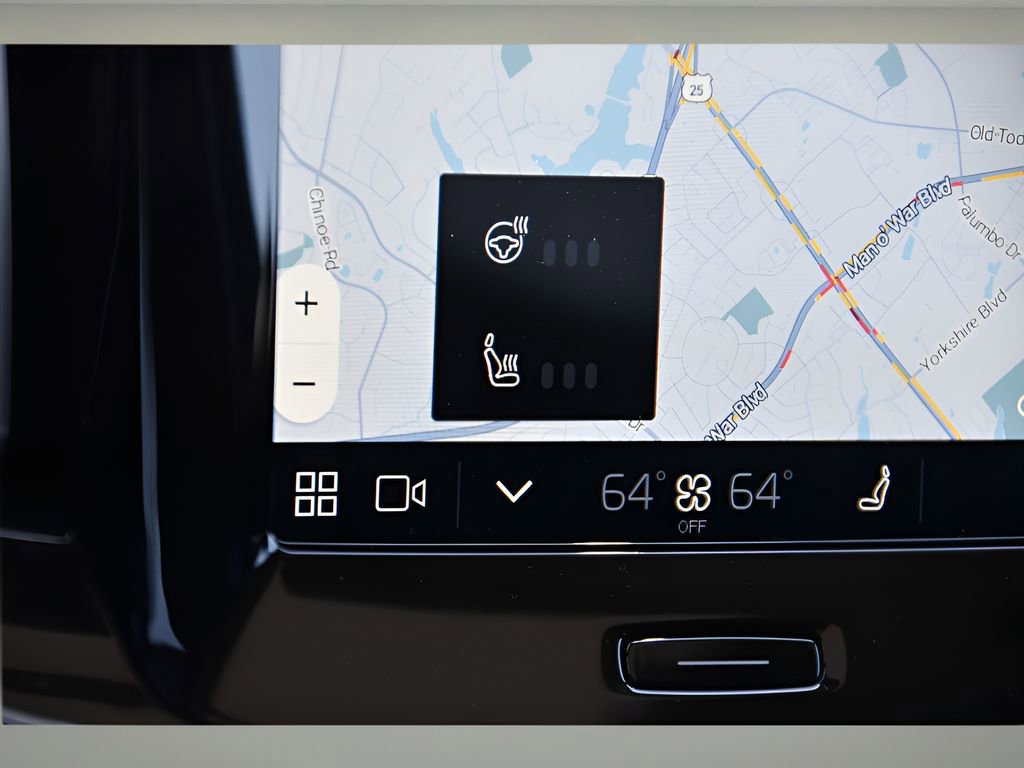 Used 2025 Volvo XC40 B5 Plus w/ Protection Package Premier image 20