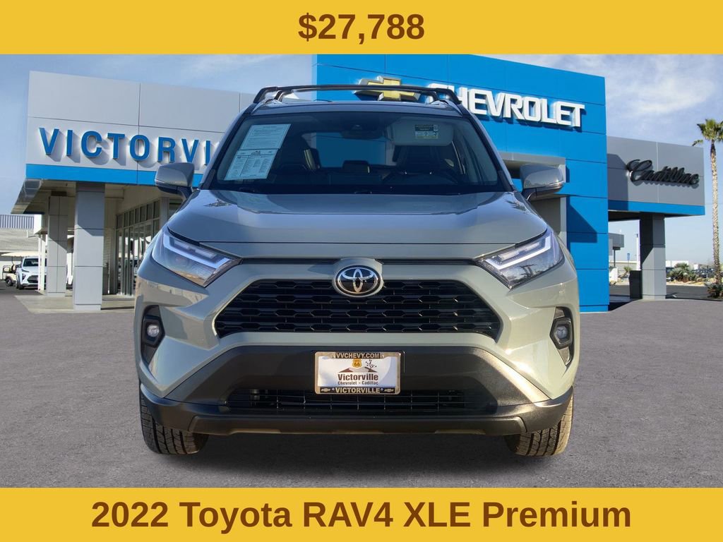 Used 2022 Toyota RAV4 XLE Premium image 2