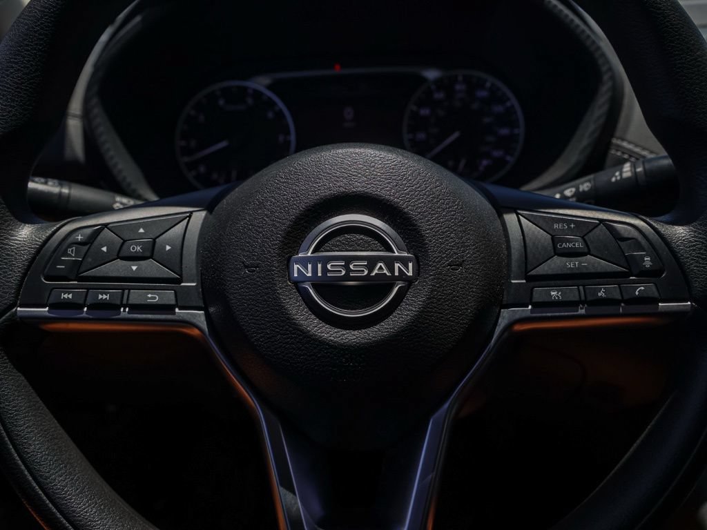 Used 2024 Nissan Sentra SV FWD image 24