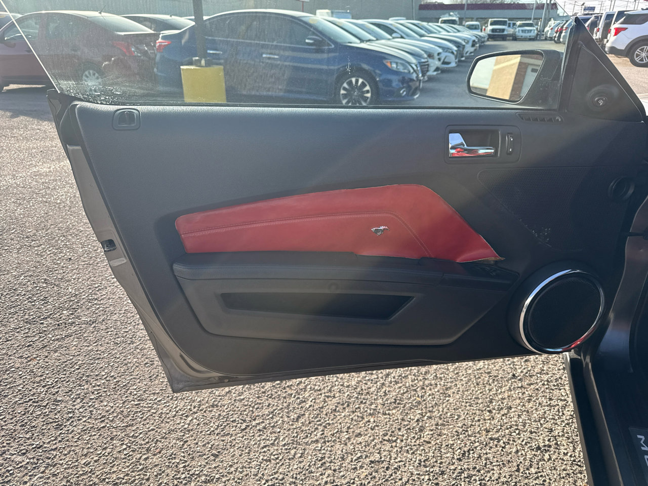 Used 2010 Ford Mustang GT image 12