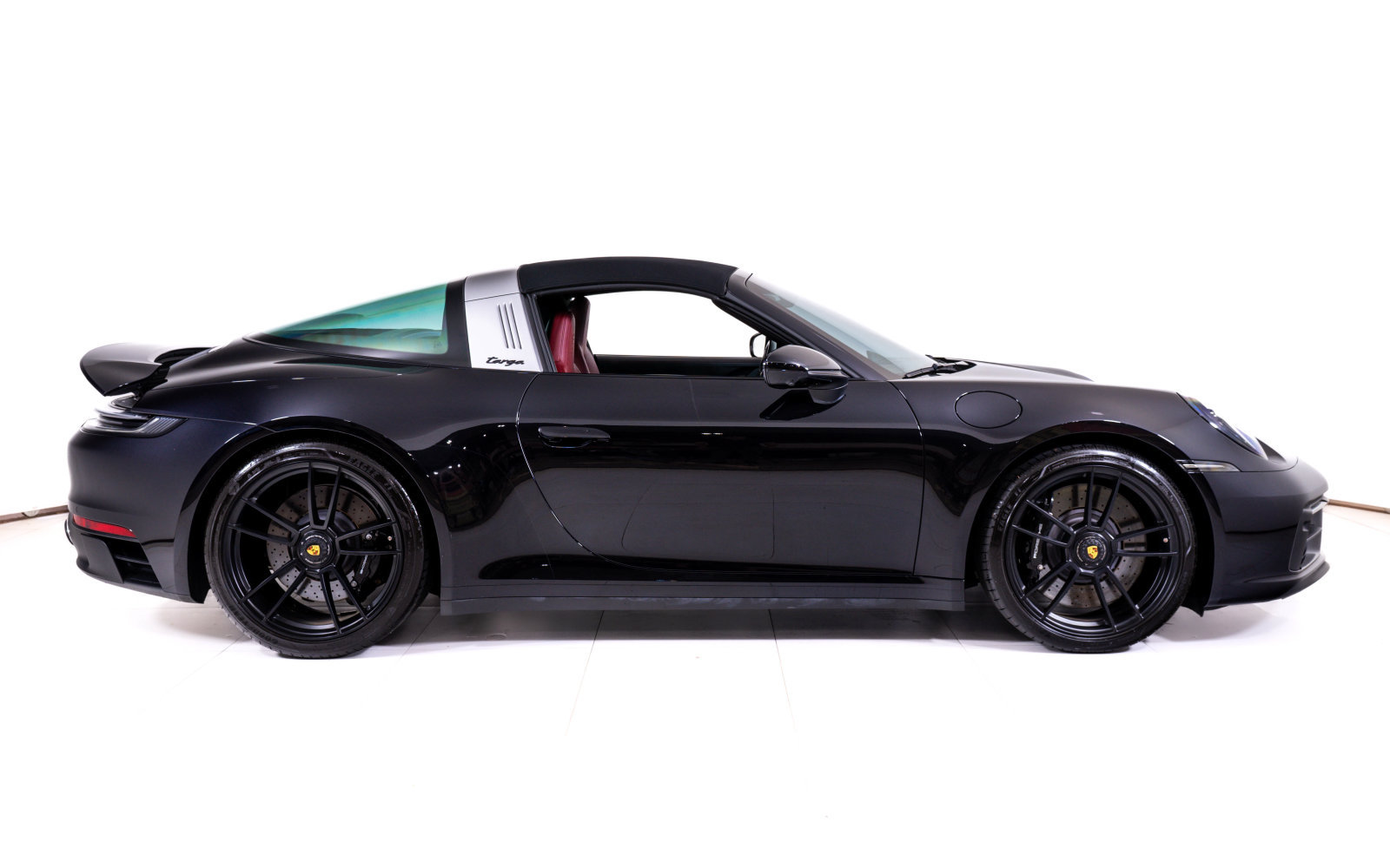 Used 2022 Porsche 911 Targa 4 GTS w/ Premium Package AWD/4WD image 6