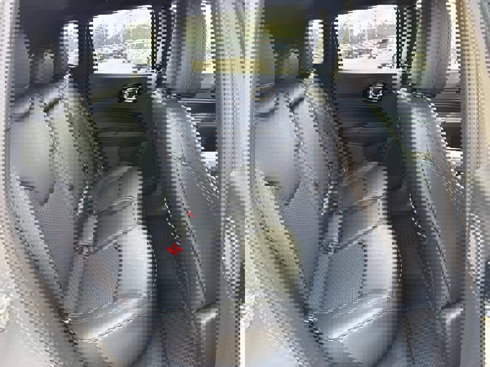 Used 2023 Jeep Compass Altitude w/ Sun and Sound Group image 18