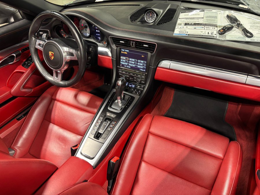 Used 2015 Porsche 911 Targa 4S AWD/4WD image 25