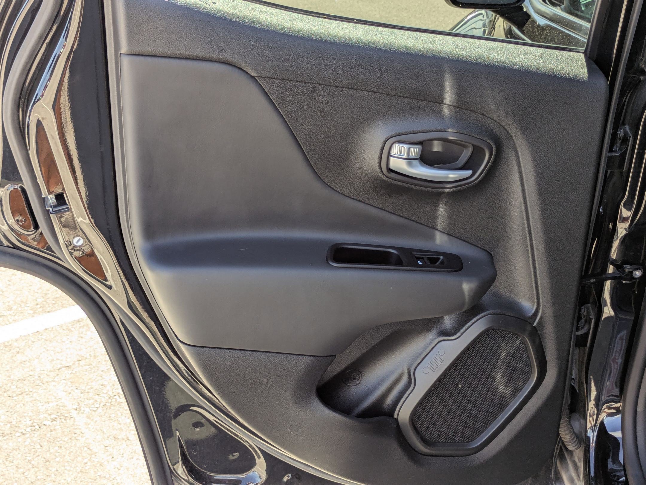 Used 2023 Jeep Renegade Trailhawk image 14