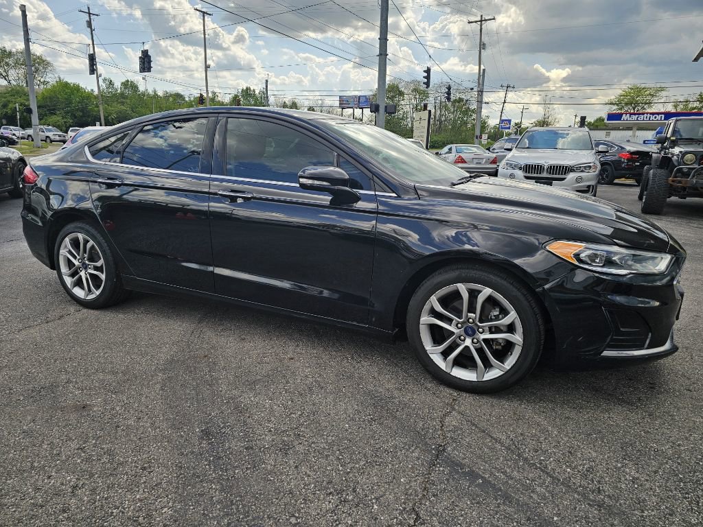 Used 2020 Ford Fusion SEL FWD image 14