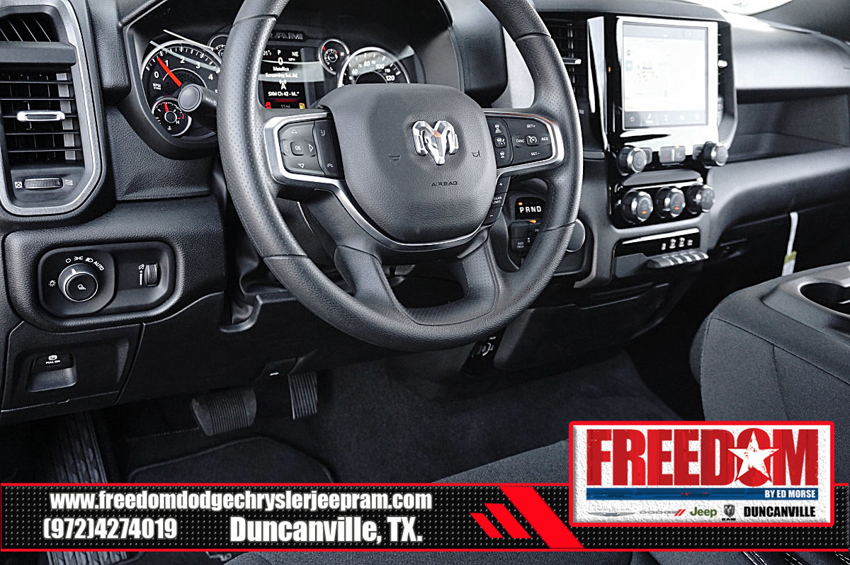 New 2025 RAM 1500 Tradesman AWD/4WD image 27